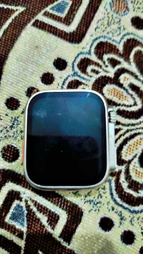 A beautiful ultra 8 smart watch original series 
