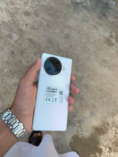 techno Spark 20 Pro Plus 
