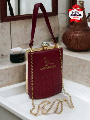 new style cross body bags
