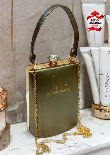 new style cross body bags
