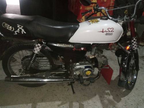koye masla naye ha just bike change karni ha