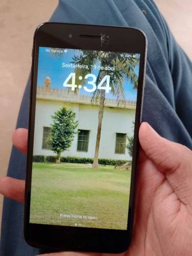 IPHONE 8 plus 128gb