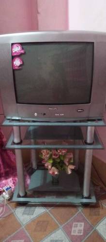 Philips tv or trolley 