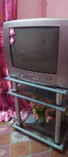 Philips tv or trolley 
