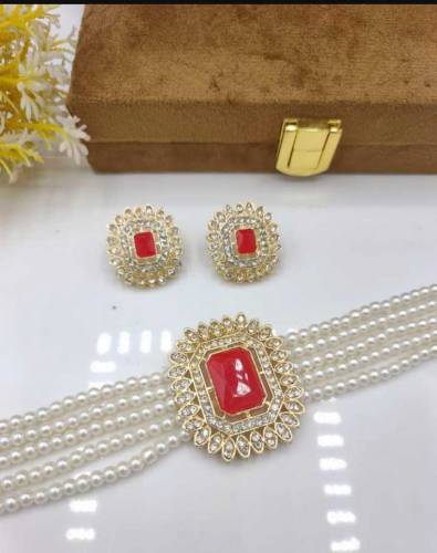 Beaded pearls choker set