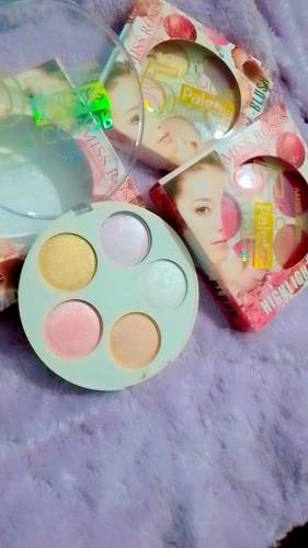 blush on 