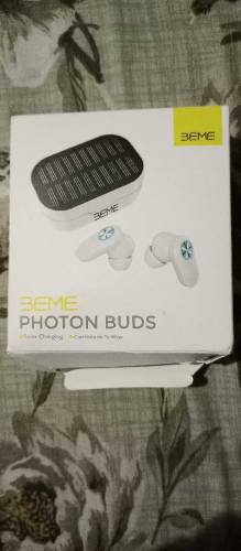 Beme Photon Buds Solar Powered