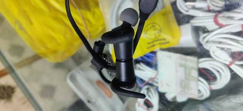 MASKFONE NECKBAND TYPE BLUETOOTH WITH GAMING LEFT RIGHT 