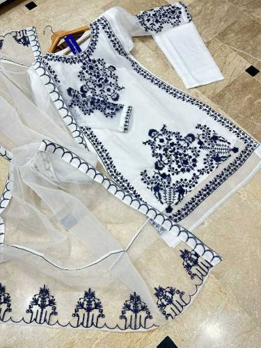 fabric organza 3 piece emboridred stitched suite