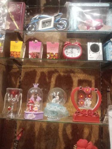 gift center 