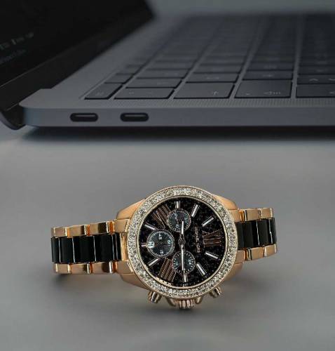 watchFinally back to work Now you will see regular updates in the watc