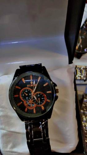 mens hand watch.