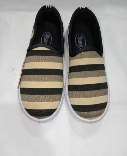 womens comfortable jogers