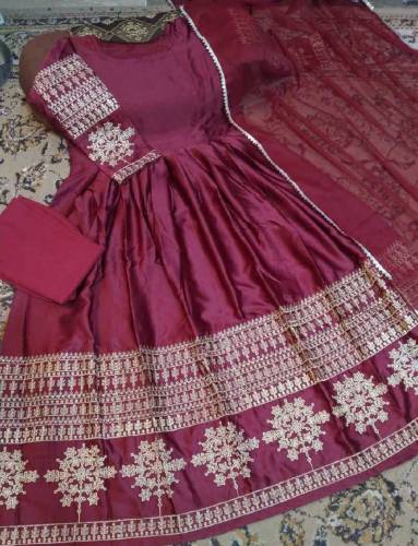 3 Pcs Women's Stitched Silk Embroidered Maxi