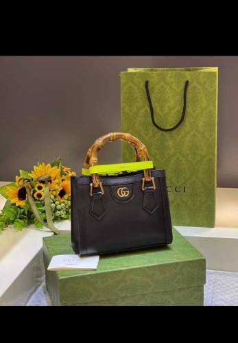 Gucci womens bag