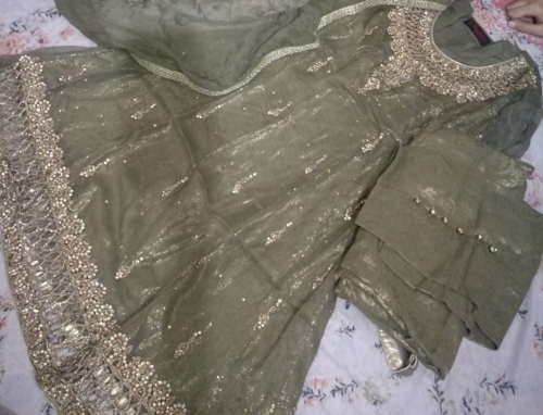 olive green wear beautiful dress (Kaam wala)