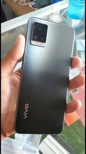 vivo v20