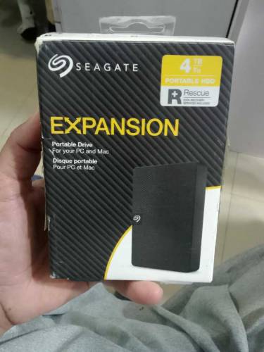 SEAGATE EXPANSION PORTABLE HARD DRIVE 4TB