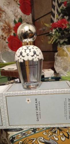 Daisy Dream perfume...