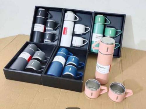 Hot and Cold vacuum flask set with Three cup