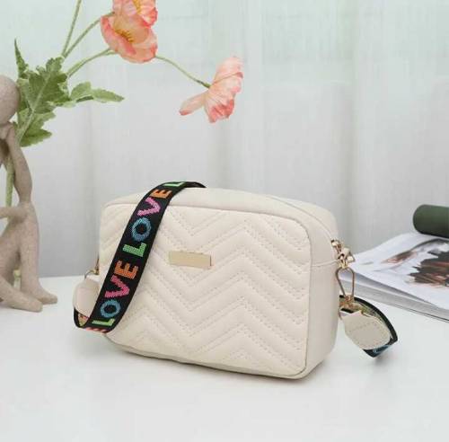 Rilibegan Embroidered Camera bag pu material Casual Small Sapuae Bag