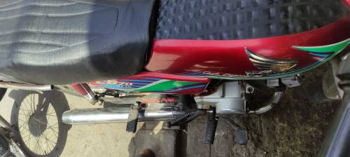 Honda cd 70 2017 model