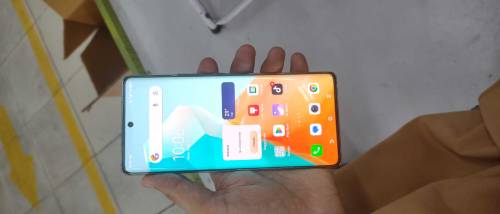 Tecno spark 20 pro plus