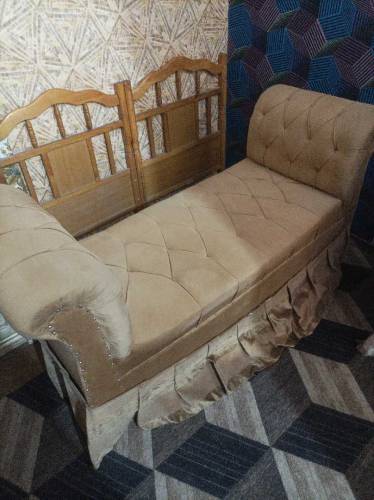 sofa seat 
