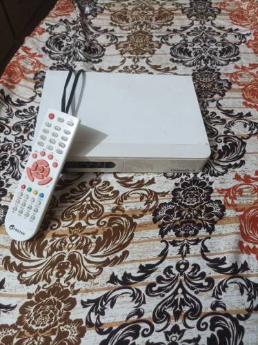 tv cable indian 2500 + channels box