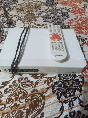tv cable indian 2500 + channels box