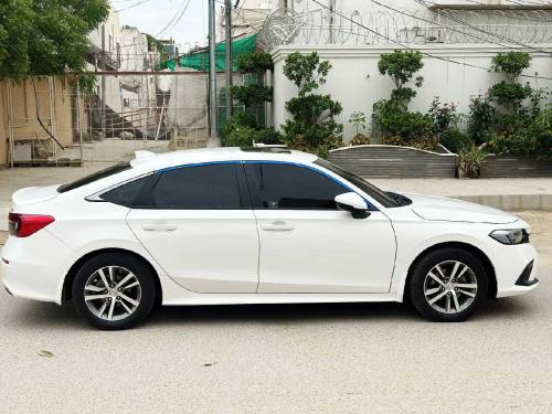 HONDA CIVIC FOR SALE 2022 MODEL NEW SHAPE 70,000 MILAGE ORAGINAL 