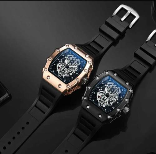Men's sports watch 