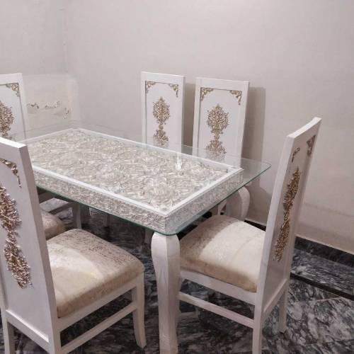 Dining table with 6 chairs 8mm glass 