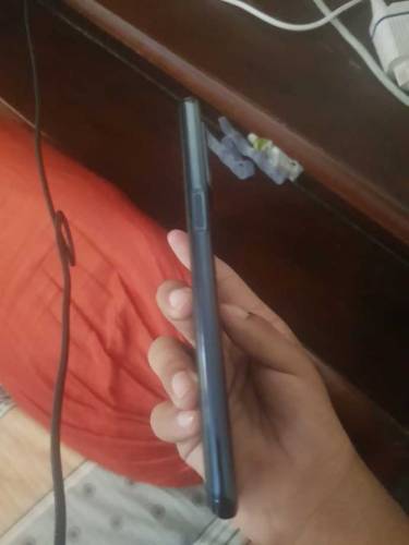 1±n200 mobile phone