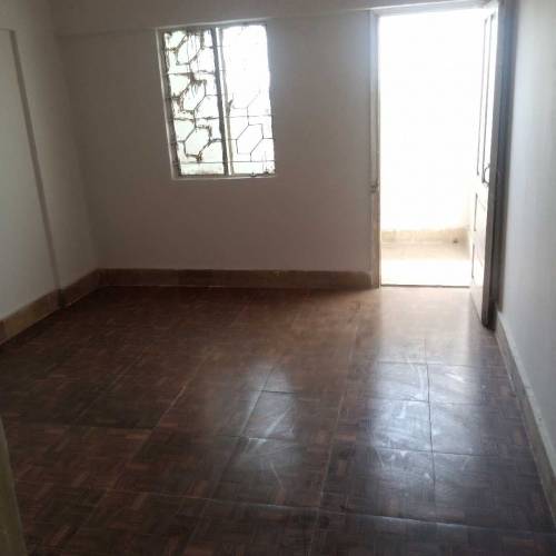 2 Bed lounge Flat for sale 