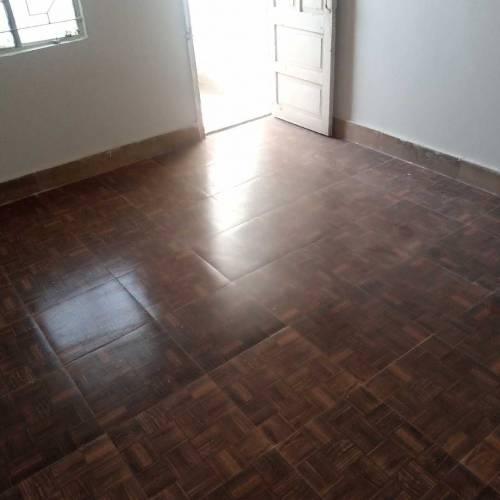 2 Bed lounge Flat for sale 