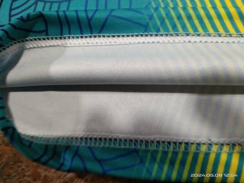 v neck collar sleeve less shirt 