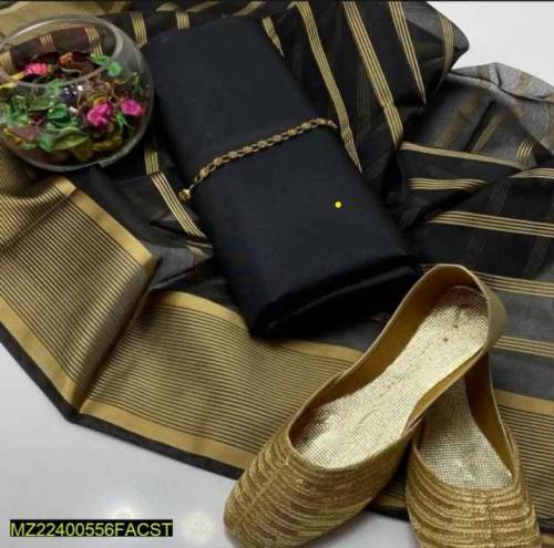 •  Fabric: Organza And Silk•  Pattern: Plain•  With Free Khussa•  Avai