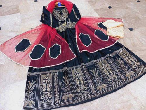 women stiched dress 