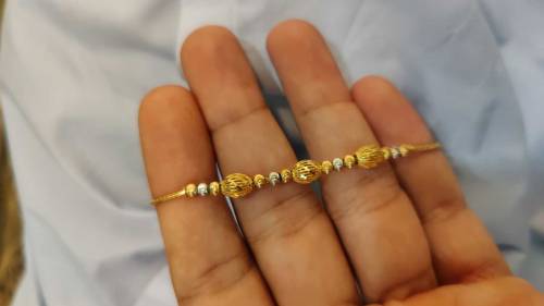Gold bracelet 