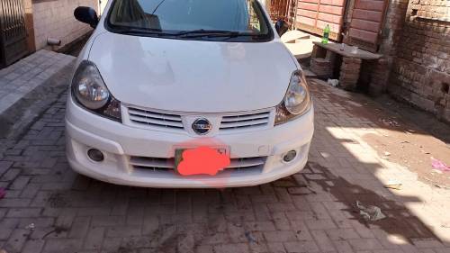 NISSAN AD VAN