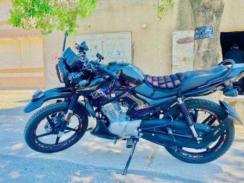 Ybr g 125