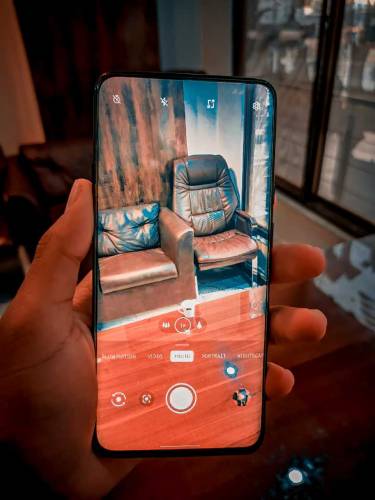 ONEPLUS 7 PRO for sle 12/256gb best for pubg 90fps camera result out c