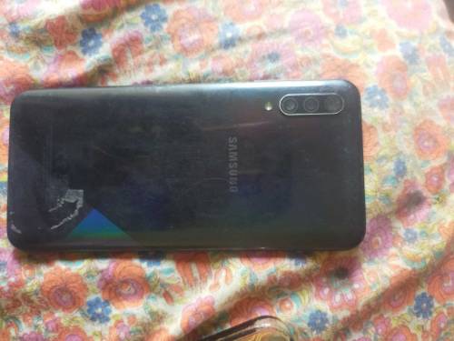 Samsung galaxy a30s 4/128 exchange b ho sakta ha 