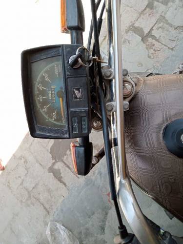 Honda cd 70