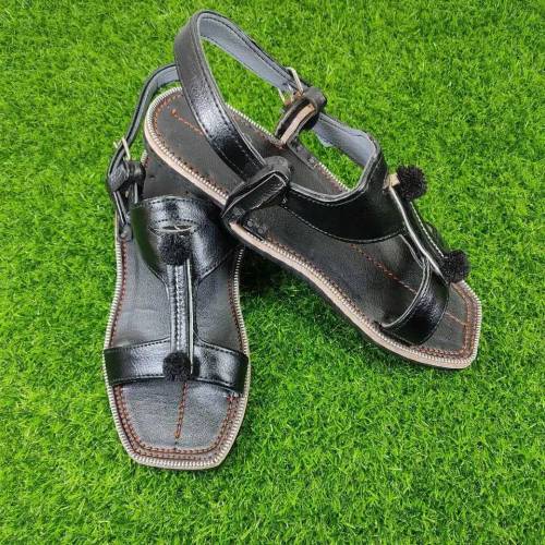 Leather Hand Made Banu Chappal For Mens
