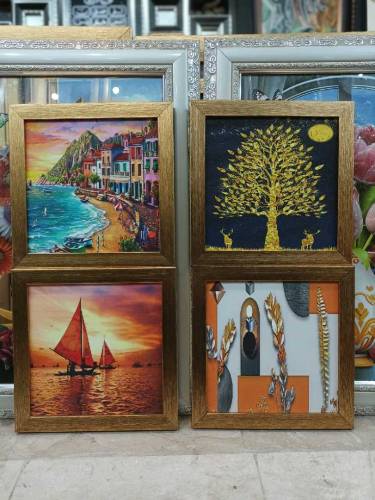 Wall hannging 4 piece set picture frames
