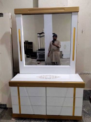 bed Side table with dressing