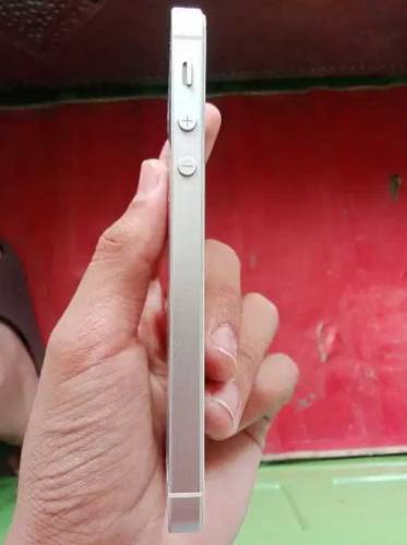 I phone SE 1 genration