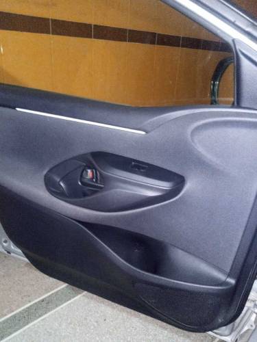 Toyota Yaris hatchback 21 model 23 import 24 registerd 